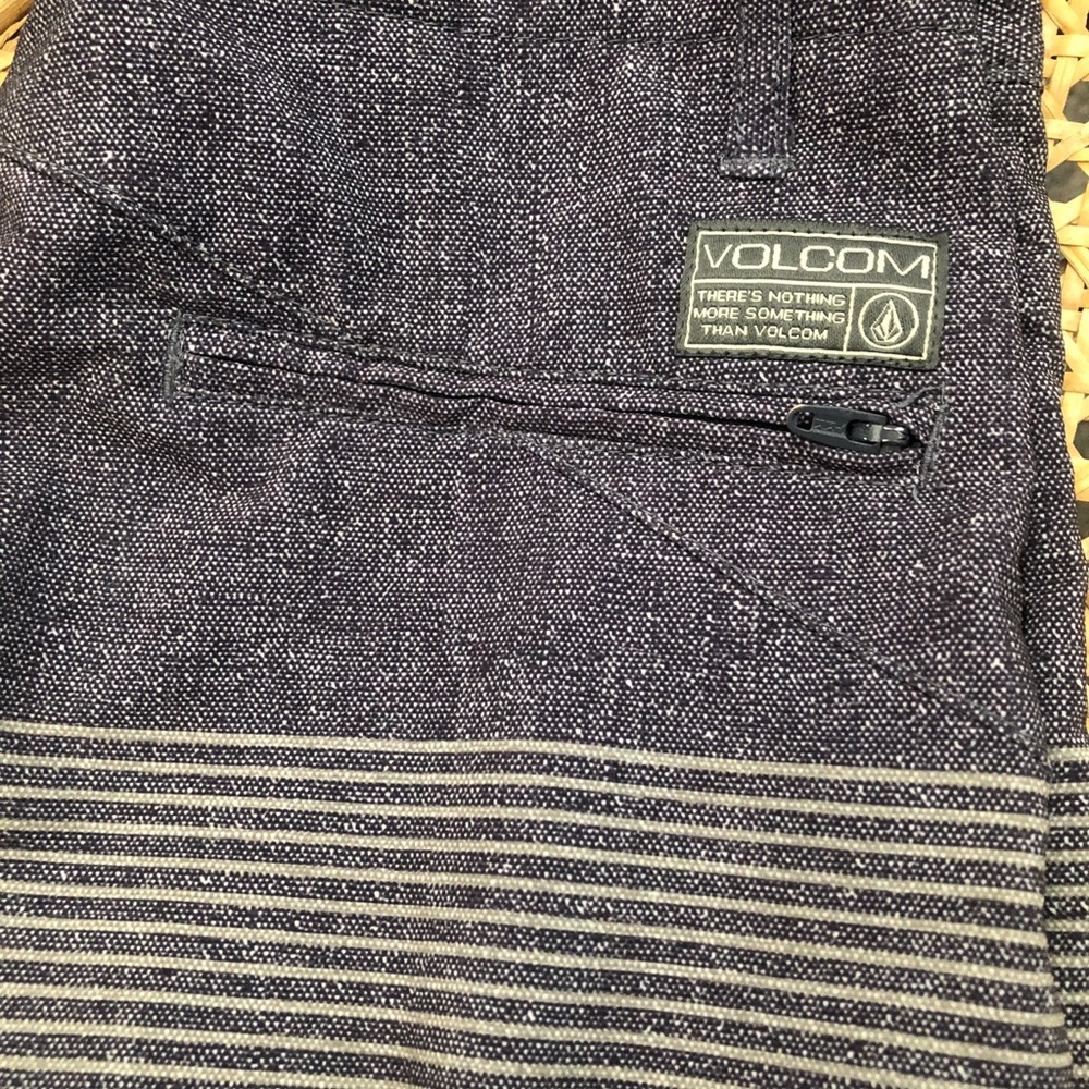‼️SOLD‼️Boys Volcum shorts